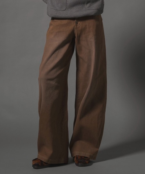 CIVVY.（シヴィ―）の「Button-Fly Wide Denim Pants - ボタンフライ