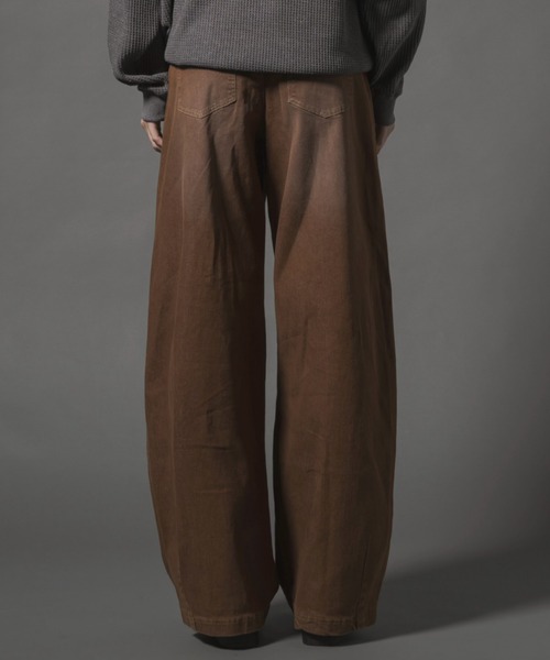 CIVVY.(シヴィ―)の「Button-Fly Wide Denim Pants - ボタンフライワイドデニムパンツ -(デニムパンツ・メンズ・ブラウン/インディゴブルー・LARGE/MEDIUM)」の7枚目の写真