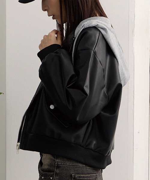 レディース レザージャケット ショート丈 セール】フード付き ワイドシルエット フェイク レザージャケット