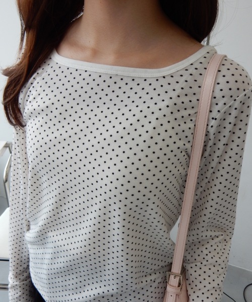 Birthday room(バースデイルーム)の「2WAYドットロンT/2way dot long t-shirt(Tシャツ/カットソー・レディース・ブラック/オフホワイト・FREE)」の12枚目の写真