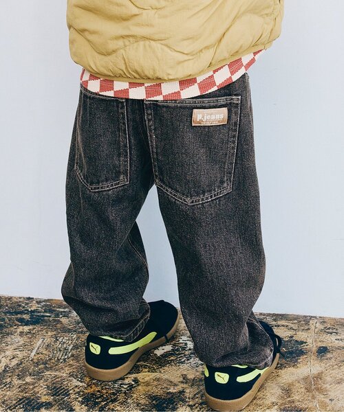 p.premier（ピードットプルミエ）の「【ジュニア対応】ワイドストレートジーンズ（その他パンツ・キッズ・ブラック/カーキ/サックスブルー/ベージュ/パープル・80/90/100/110/120/130/140）」の2枚目の写真