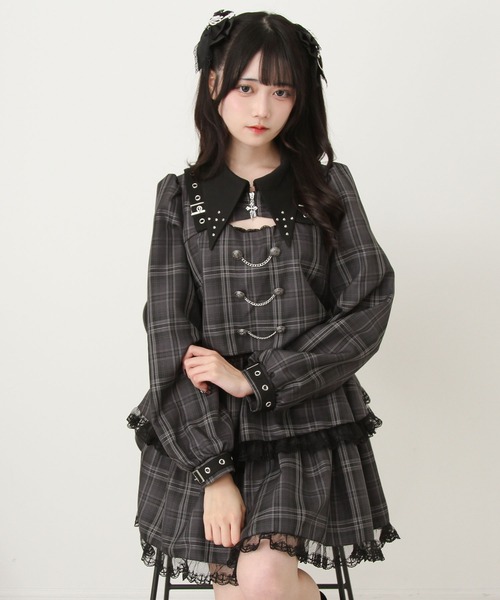 DearMyLove(ディアマイラブ)の「角襟十字架スタッズベルトティアードワンピース(ワンピース・レディース・ボルドー/パープル/チェック/ストライプ・MEDIUM/LARGE/LL/3L)」の4枚目の写真