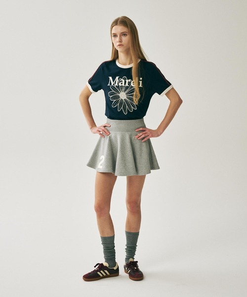 Mardi Mercredi(マルディメクルディ)の「SLIM RINGER TSHIRT FLOWERMARDI / スリム リンガー Tシャツ フラワーマルディ(Tシャツ/カットソー・レディース・クリーム/ネイビー/アイボリー・FREE)」の17枚目の写真