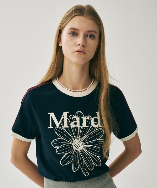 Mardi Mercredi(マルディメクルディ)の「SLIM RINGER TSHIRT FLOWERMARDI / スリム リンガー Tシャツ フラワーマルディ(Tシャツ/カットソー・レディース・クリーム/ネイビー/アイボリー・FREE)」の18枚目の写真
