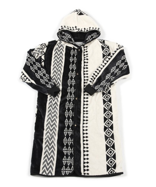 BAYFLOW（ベイフロー）の「[袖リブが嬉しい]着るブランケット25AW（ブランケット・メンズ・ブラウン系/ブラック系/グレー系/ホワイト系・ONE SIZE）」の7枚目の写真