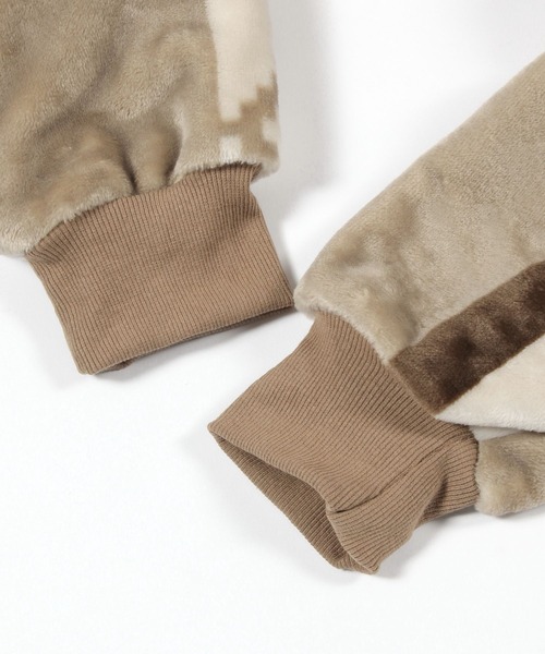 BAYFLOW（ベイフロー）の「[袖リブが嬉しい]着るブランケット25AW（ブランケット・メンズ・ブラウン系/ブラック系/グレー系/ホワイト系・ONE SIZE）」の19枚目の写真