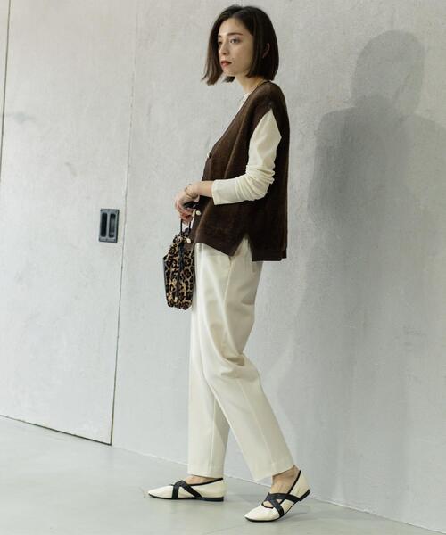 OPAQUE.CLIP(オペークドットクリップ)の「ウォームタッチ イージーテーパードパンツ【洗濯機洗OK/ストレッチ】(その他パンツ・レディース・チャコールグレー/ブラック/オフホワイト/キャメル・40/38/36/34/42)」の18枚目の写真