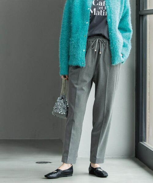 OPAQUE.CLIP(オペークドットクリップ)の「ウォームタッチ イージーテーパードパンツ【洗濯機洗OK/ストレッチ】(その他パンツ・レディース・チャコールグレー/ブラック/オフホワイト/キャメル・40/38/36/34/42)」の22枚目の写真