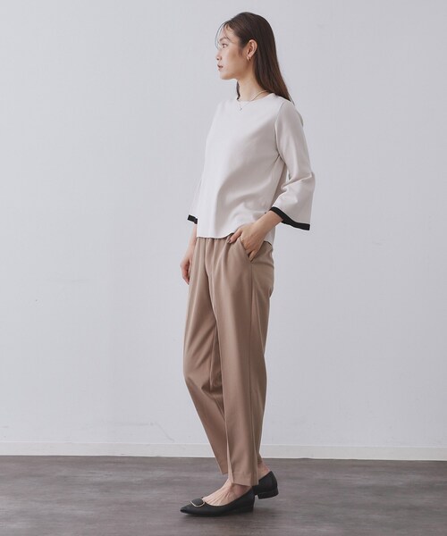 OPAQUE.CLIP(オペークドットクリップ)の「ウォームタッチ イージーテーパードパンツ【洗濯機洗OK/ストレッチ】(その他パンツ・レディース・チャコールグレー/ブラック/オフホワイト/キャメル・40/38/36/34/42)」の12枚目の写真