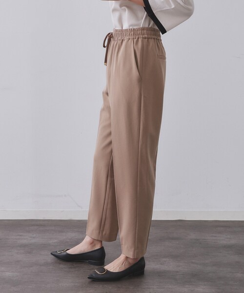 OPAQUE.CLIP(オペークドットクリップ)の「ウォームタッチ イージーテーパードパンツ【洗濯機洗OK/ストレッチ】(その他パンツ・レディース・チャコールグレー/ブラック/オフホワイト/キャメル・40/38/36/34/42)」の15枚目の写真