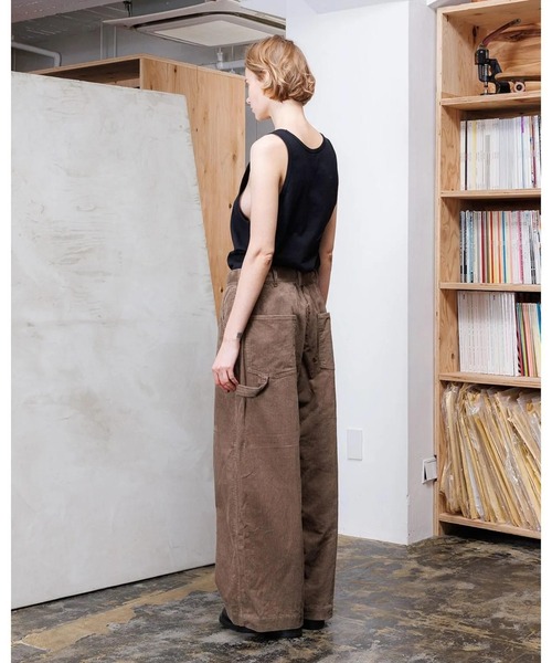 VOAAOV(ヴォアーブ)の「【VOAAOV】 8W STANDARD CORDUROY Pants(その他パンツ・メンズ・ブラック/グレイッシュベージュ・0/1/2)」の4枚目の写真