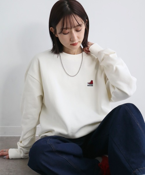 CONVERSE(コンバース)の「【CONVERSE/コンバース】裏起毛 ロゴ刺繍 クルーネック ロングスリーブ スウェット トレーナー(スウェット・メンズ・ダークブルー/オートミール/ブラック/ブルーグリーン/グレイッシュベージュ/アイボリー・M/L/XL)」の2枚目の写真