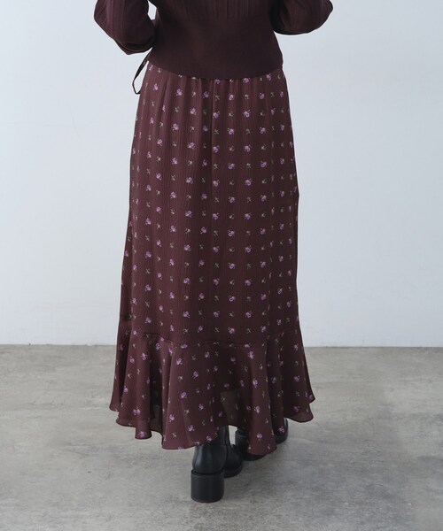 CODE A（コードエー）の「blooming flower wrap skirt（スカート・レディース・ワイン系1/ネイビー系・36/38）」の15枚目の写真