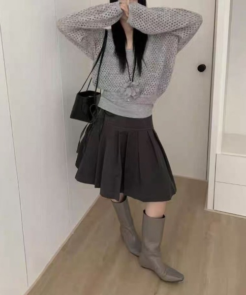 H.TOKYO(エイチトウキョウ)の「透かし編み Vネック アンサンブルプルオーバー(ニット/セーター・レディース・ダークグレー/ライトグレー/ベージュ・FREE)」の2枚目の写真