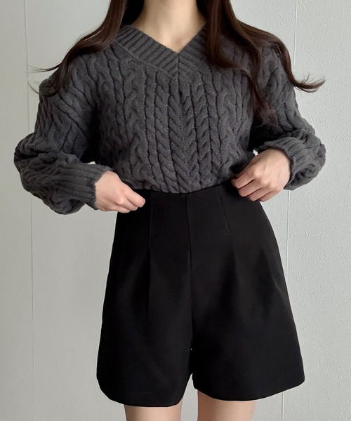 Cham.（チャム）の「Vネックケーブルニットトップス（ニット/セーター・レディース・グレー/アイボリー/ピンク・F）」の14枚目の写真