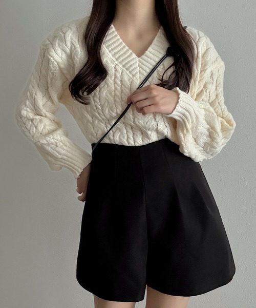 Cham.（チャム）の「Vネックケーブルニットトップス（ニット/セーター・レディース・グレー/アイボリー/ピンク・F）」の10枚目の写真