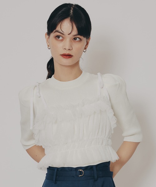 REDYAZEL(レディアゼル)の「ベロアリボンチュールビスチェ×ニットトップス(Tシャツ/カットソー・レディース・ブラック/オフホワイト/ピンク/ネイビー・FREE)」の1枚目の写真