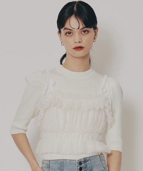 REDYAZEL(レディアゼル)の「ベロアリボンチュールビスチェ×ニットトップス(Tシャツ/カットソー・レディース・ブラック/オフホワイト/ピンク/ネイビー・FREE)」の4枚目の写真
