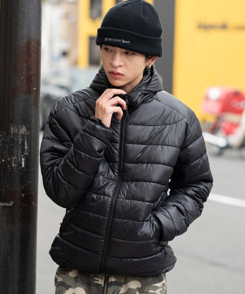 WEGO（ウィゴー）の「WEGO/コンパクトフィットパファーフーディー（ダウンジャケット/コート・メンズ・ブラック/ブルー・MEDIUM/LARGE）」の9枚目の写真