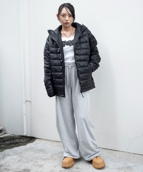 WEGO（ウィゴー）の「WEGO/コンパクトフィットパファーフーディー（ダウンジャケット/コート・メンズ・ブラック/ブルー・MEDIUM/LARGE）」の16枚目の写真