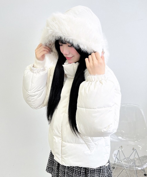 INGNI（イング）の「エコファー取り外し中綿ジャケット（ダウンジャケット/コート・レディース・オフホワイト/グレー系その他/ブラック・M）」の19枚目の写真