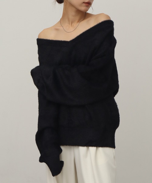 NOGLE(ノグル)の「【NOGLE/ノグル】オフショルミニシャギーVネックニット(ニット/セーター・レディース・ブラック/アイボリー/レッド/ブルー・FREE)」の19枚目の写真