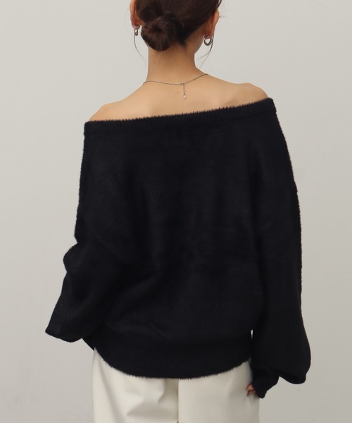 NOGLE(ノグル)の「【NOGLE/ノグル】オフショルミニシャギーVネックニット(ニット/セーター・レディース・ブラック/アイボリー/レッド/ブルー・FREE)」の21枚目の写真
