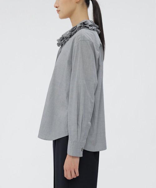 MARGARET HOWELL（マーガレットハウエル）の「COTTON END ON END（シャツ/ブラウス・レディース・グレー/ホワイト・1/2）」の8枚目の写真