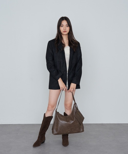 RAY CASSIN（レイカズン）の「【A4対応】アシメラウンドバッグ（ショルダーバッグ・レディース・ブラウン系その他2/ブラウン・FREE）」の9枚目の写真