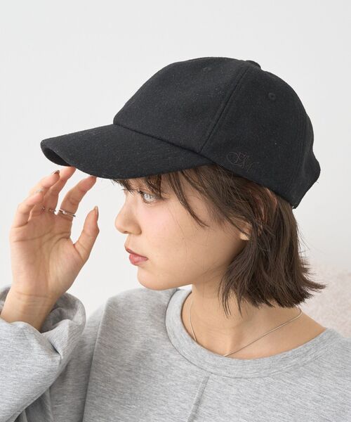 earth music&ecology（アースミュージックアンドエコロジー）の「サイドロゴ刺繍キャップ（キャップ・レディース・ブラウン/グレー/ブラック・F）」の2枚目の写真