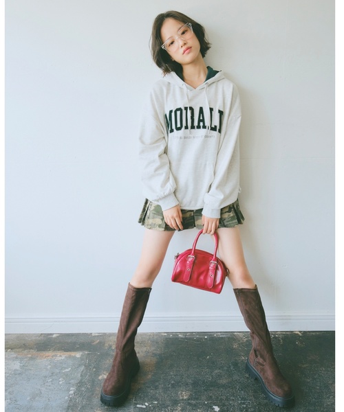 LOVETOXIC（ラブトキシック）の「【LTXC】アソートボックスプリーツスカート（スカート・キッズ・モカ/ブルー/グレー/カーキ/ブラウン・M:150cm/L:160cm/130cm/S:140cm）」の9枚目の写真