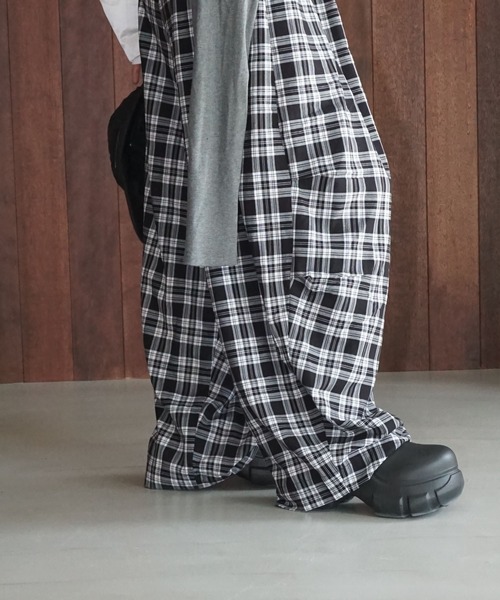 chuclla（チュクラ）の「ワイドタックチェックパンツ chw25a098