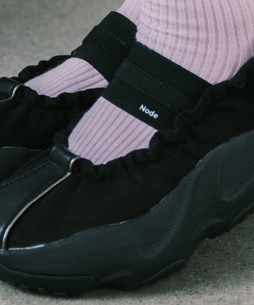ROCKFISH WEATHERWEAR（ロックフィッシュウェザーウェア）の「PUFFIN SCRUNCH SNEAKERS（スニーカー・レディース・ブラック/ベージュ・23.0cm/23.5cm/24.0cm/24.5cm/25.0cm）」の4枚目の写真