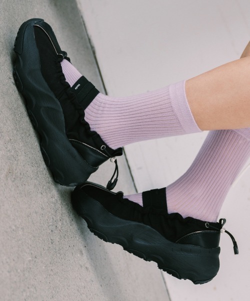 ROCKFISH WEATHERWEAR（ロックフィッシュウェザーウェア）の「PUFFIN SCRUNCH SNEAKERS（スニーカー・レディース・ブラック/ベージュ・23.0cm/23.5cm/24.0cm/24.5cm/25.0cm）」の6枚目の写真