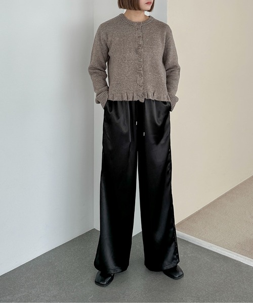 PILIT(ピリット)の「フリルカーディガン(カーディガン/ボレロ・レディース・グレー/チャコールグレー/グレイッシュベージュ・MEDIUM)」の17枚目の写真