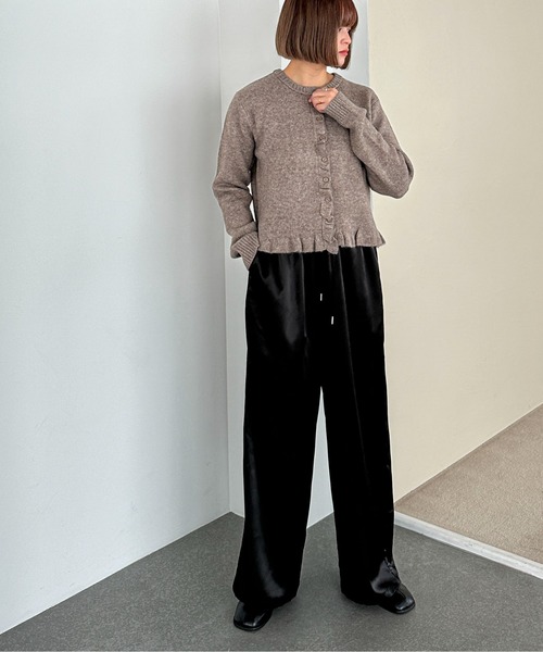 PILIT(ピリット)の「フリルカーディガン(カーディガン/ボレロ・レディース・グレー/チャコールグレー/グレイッシュベージュ・MEDIUM)」の16枚目の写真