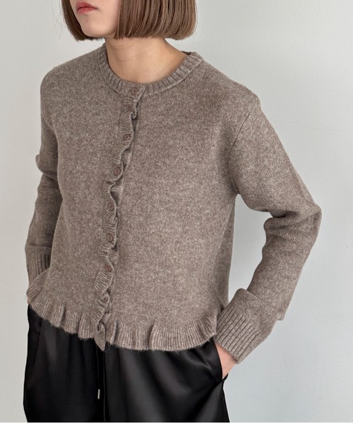 PILIT(ピリット)の「フリルカーディガン(カーディガン/ボレロ・レディース・グレー/チャコールグレー/グレイッシュベージュ・MEDIUM)」の13枚目の写真