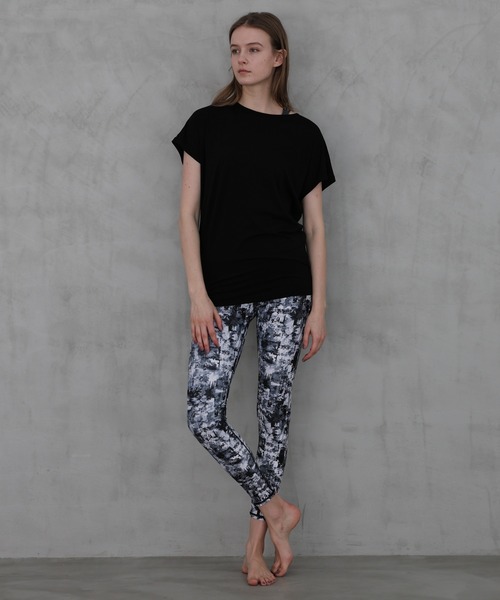 Julier sand flowerプリントスーパーハイレギンス（レギンス/スパッツ