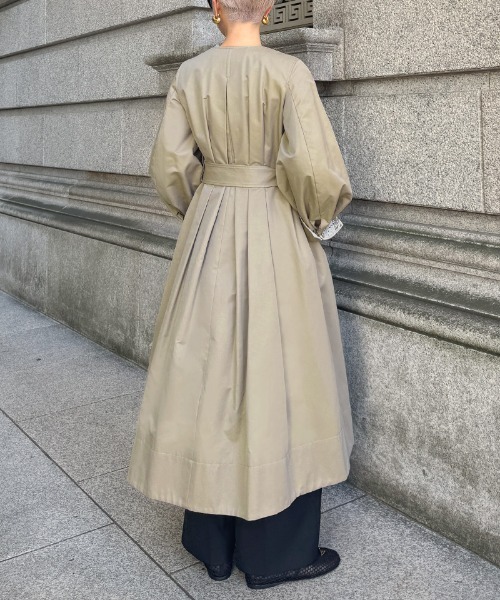 JENNE(ジェンヌ)の「シャンブレートレンチコート(撥水生地)(その他アウター・レディース・ベージュ/スモーク・LARGE/MEDIUM/SMALL/X-LARGE)」の5枚目の写真