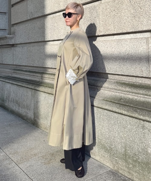 JENNE(ジェンヌ)の「シャンブレートレンチコート(撥水生地)(その他アウター・レディース・ベージュ/スモーク・LARGE/MEDIUM/SMALL/X-LARGE)」の6枚目の写真