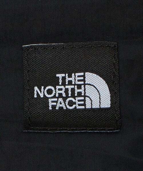 THE NORTH FACE（ザノースフェイス）の「＜THE NORTH FACE＞ヌプシ マフラー（マフラー・レディース・ブラック/ピンク・FREE）」の15枚目の写真