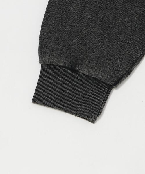 SHORT ROUND（ショートラウンド）の「SHORT ROUND/コンパクトフィットロゴプルオーバー（スウェット・メンズ・グレー/ブラック系その他・LARGE/MEDIUM）」の5枚目の写真