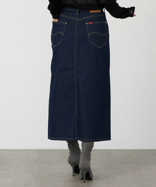 Lee（リー）の「リニューアル Lee BABE ストレッチ/ミドル丈デニムスカート 【豊富なサイズ展開XS-XL】（デニムスカート・レディース・インディゴブルー/ライトインディゴブルー/ブラック系その他・X-SMALL/MEDIUM/LARGE/X-LARGE/SMALL）」の11枚目の写真