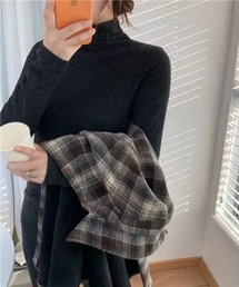 スリムフィット 細リブ ハイネックネックニット