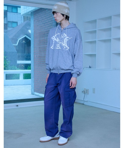 NICE GHOST CLUB（ナイスゴーストクラブ）の「A'GEM/9 × .kom 『NICE GHOST CLUB/ナイスゴーストクラブ』CHAOS GIRL HOODIE ZIP UP/アイコンガールデザイン ジップアップパーカー（パーカー・レディース・チャコールグレー/グレー・M）」の4枚目の写真