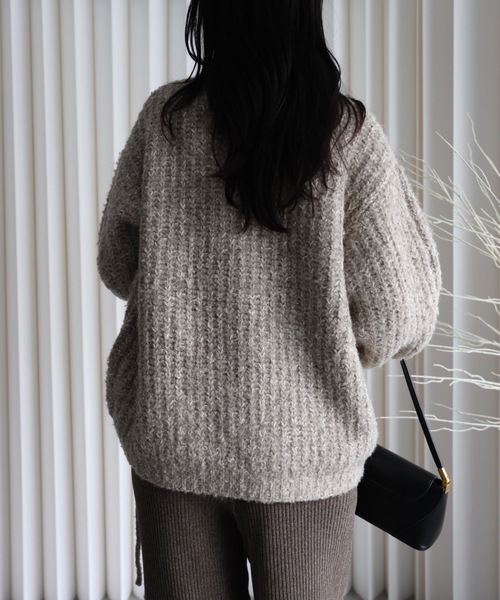 YENNA（イェンナ）の「【大人可愛いミックスニット】ミックスシャーリングビックニット（ニット/セーター・レディース・ベージュ/グリーン/ピンク/ブルー・FREE）」の9枚目の写真