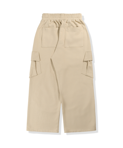 GUBIN(グビン)の「オーバーポケットダートスウェットパンツ(スウェットパンツ・レディース・その他・SMALL/MEDIUM/LARGE)」の3枚目の写真