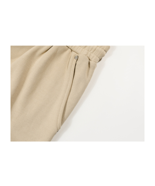 GUBIN(グビン)の「オーバーポケットダートスウェットパンツ(スウェットパンツ・レディース・その他・SMALL/MEDIUM/LARGE)」の5枚目の写真