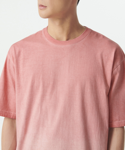 MUSINSA STANDARD（ムシンサスタンダード）の「グラデーションリラックスクルーネックTシャツ[デザートピンク]（Tシャツ/カットソー・メンズ・その他・XXX-LARGE/LARGE/MEDIUM/SMALL/X-LARGE/XX-LARGE）」の4枚目の写真