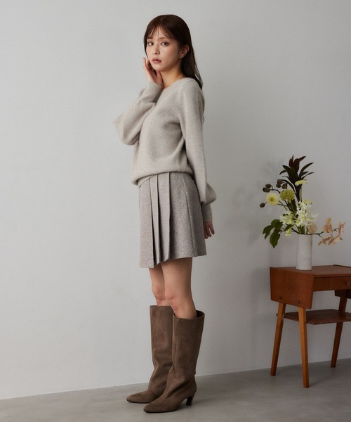 Andemiu(アンデミュウ)の「【沖田愛加さんコラボ】アシメプリーツミニスカート621568(スカート・レディース・ブラウン/グレー・SMALL/MEDIUM)」の3枚目の写真